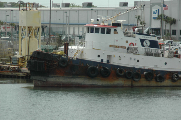 Tug at Port Tampa